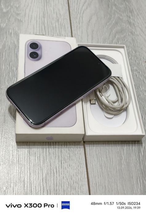 iPhone 17 256 gb ёмкость 100 EAC