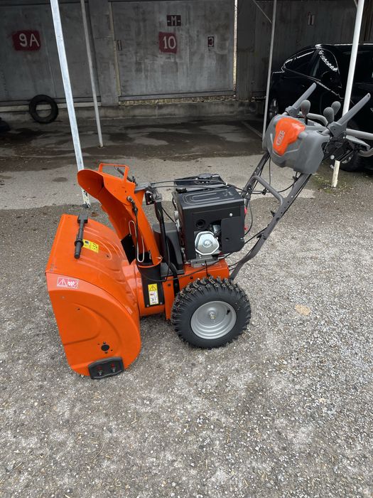 Роторен снегорин Huskvarna модел ST230