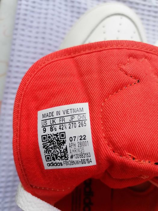 Зимни кожени кецове Адидас