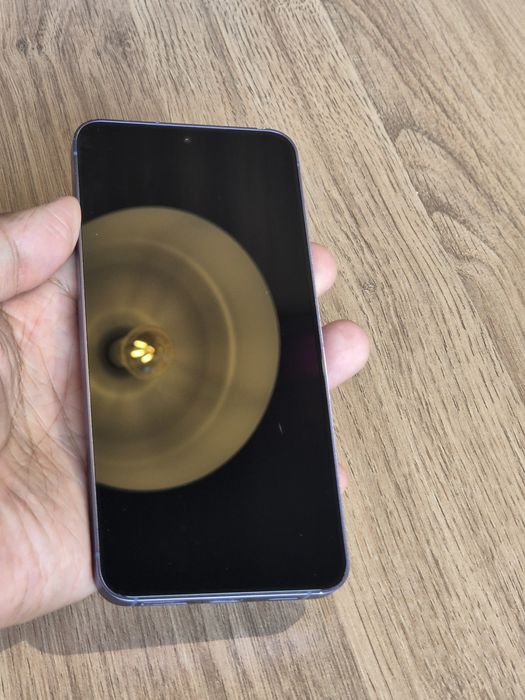 Samsung s24   5G 256gb