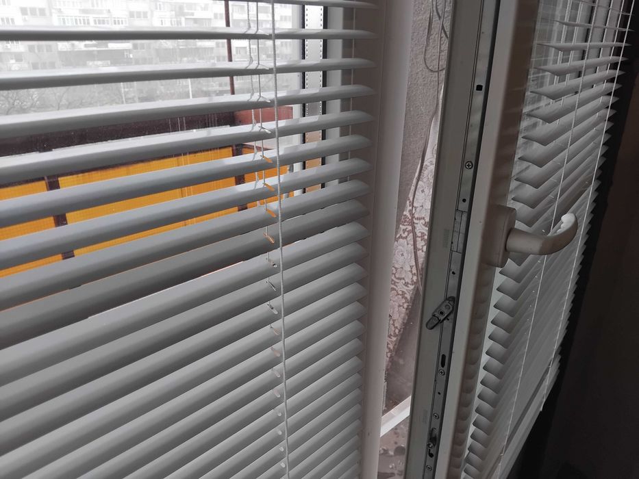 Продавам 2-стаен, Здравец север