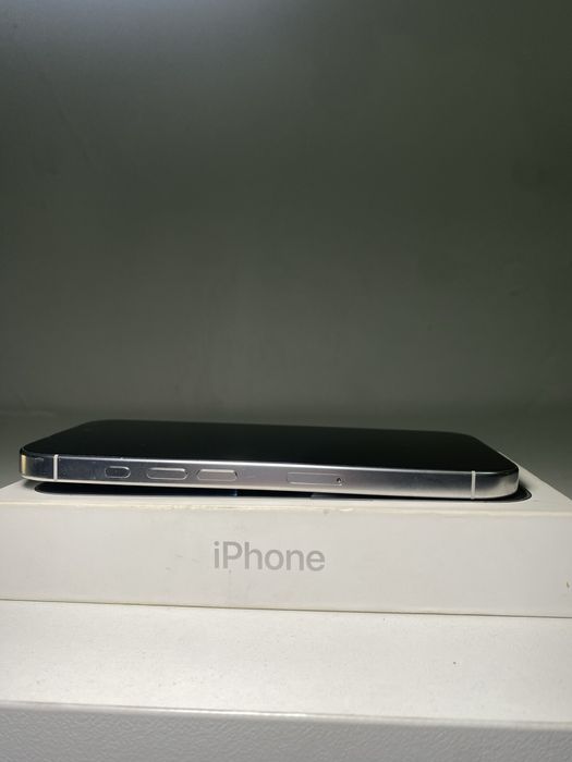 iPhone 16 pro 512 gb