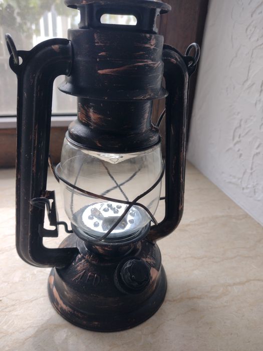 Lampa cu baterii