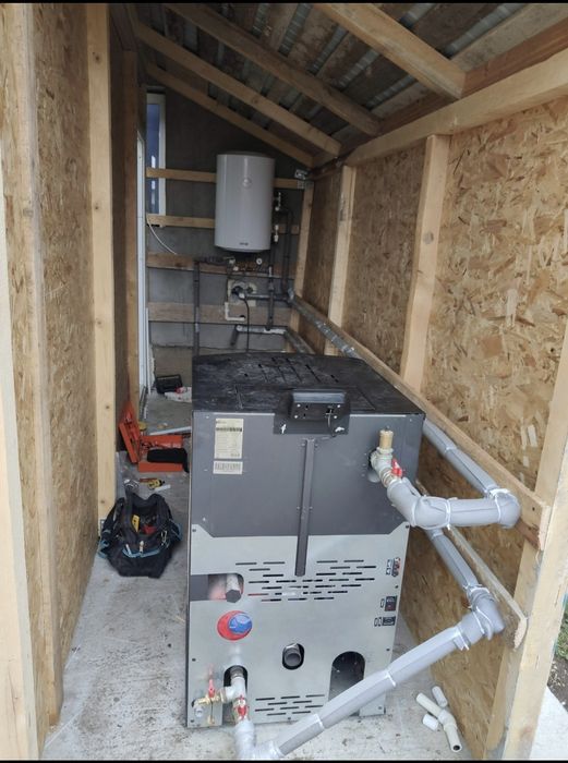 Instalator sanitar/termic și gaz