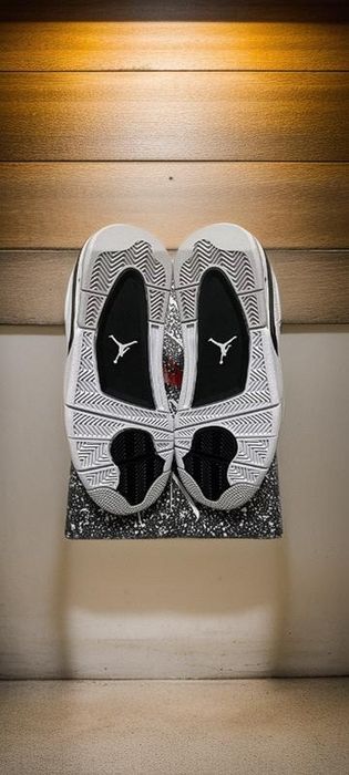 Jordan 4 Military Black calitate premium