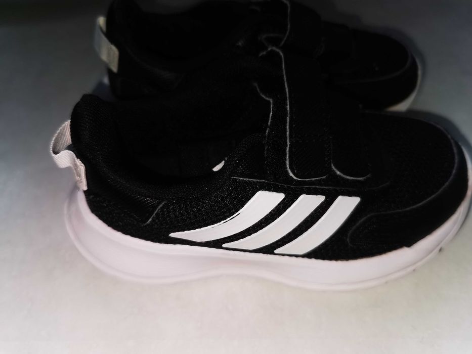 Маратонки Адидас