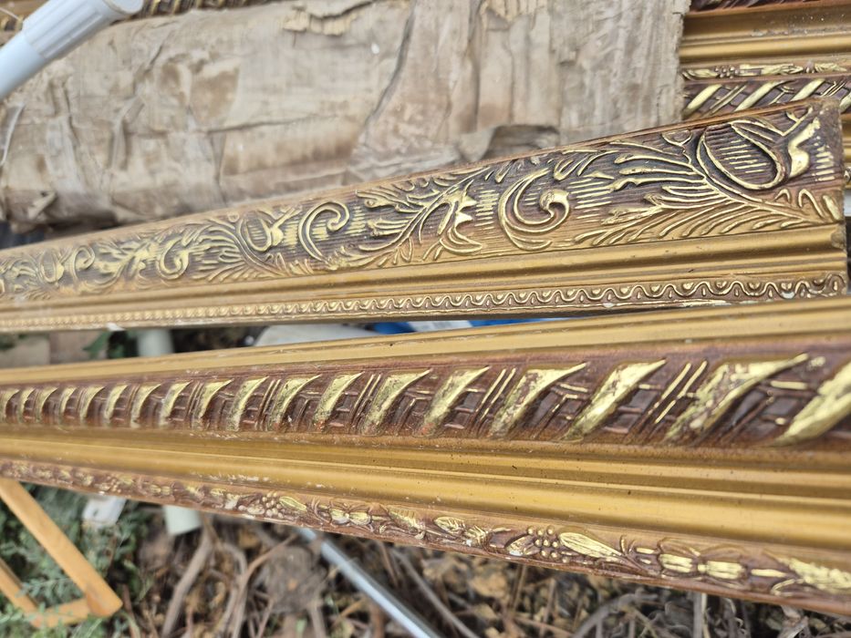 Багеты разные для картины