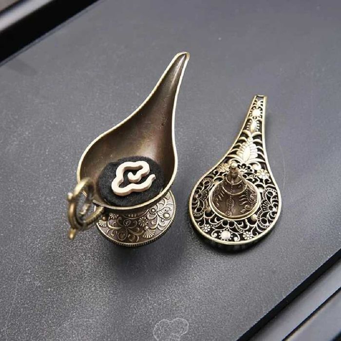 Антична арабска тамянна лампа,метална,ароматизираща, 11,8х7,2х4,3 см.