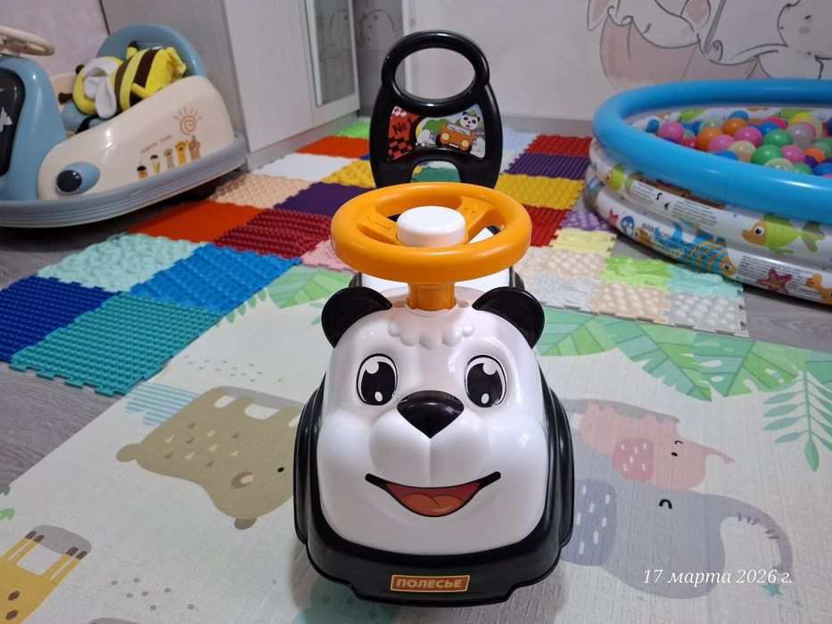 Продам машинку каталку толокар Полесье