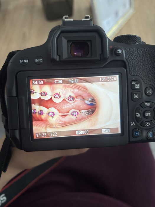 Фотоаппарат Canon EOS 800D, kit EF-s 18-55мм