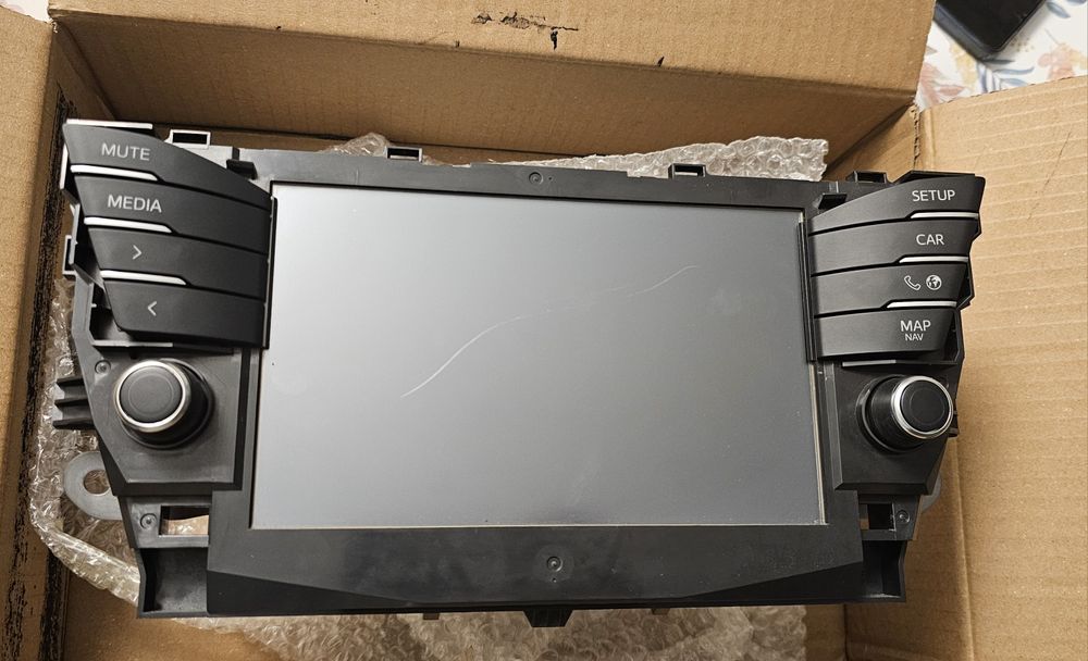 Touch screen Toyota Avensis T27 2016