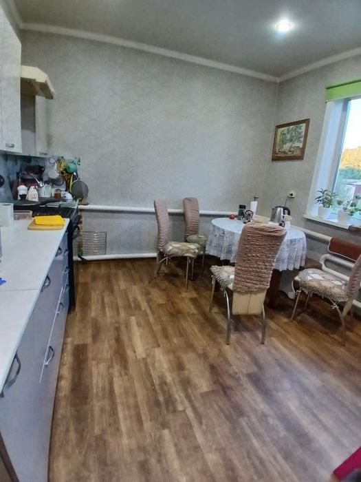 Продам дом в Петерфельде.