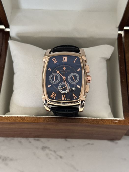 Здр подавам мъжки часовник кварцов механизам