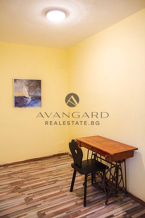 Продава се Етаж от къща в Пловдив, Център - 88 кв.м за 2023 €/кв.м - Снимка #6