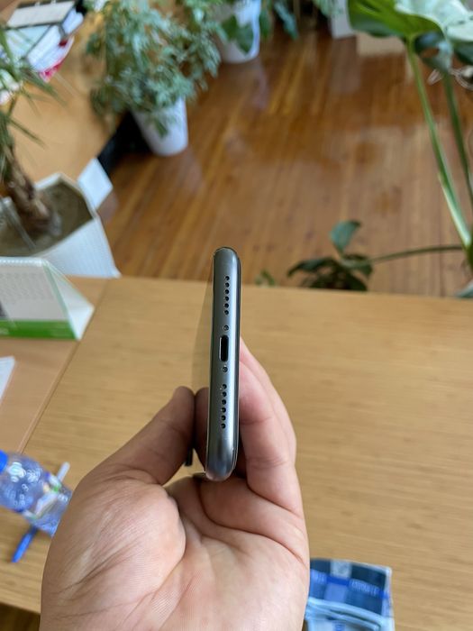 Iphone 11 Super taklif