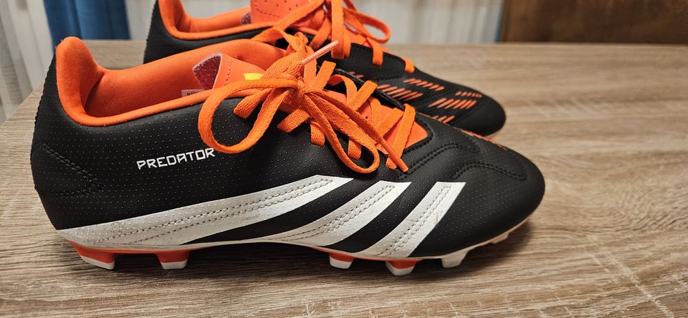 Adidas fotbal Predator ca noi