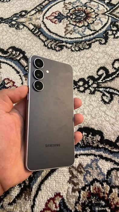 Samsung Galaxy S25 fe 8/128 yangi