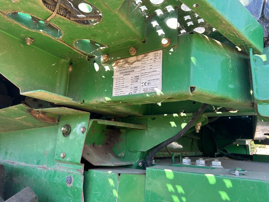 Dezmembrez Combina John Deere ! Motor Defect.