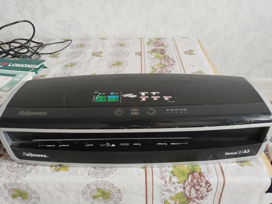 Автоламинатор "Fellowes Venus 2"