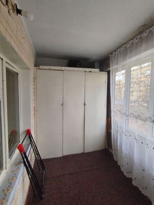 Чирчик ш. Троицк кирпичный 1х/2/4 полуторка 42 м² (Шароити бн)