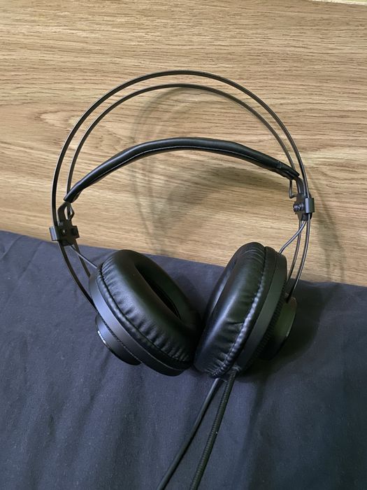 Слушалки Cougar Immersa Essential