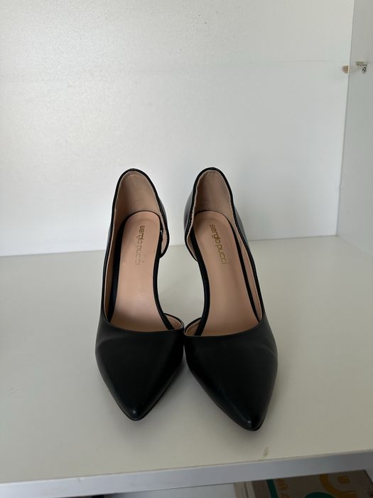 Стильные женские туфли