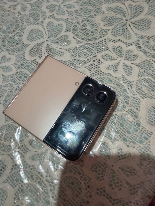 Samsung zpley 4 sotiladi