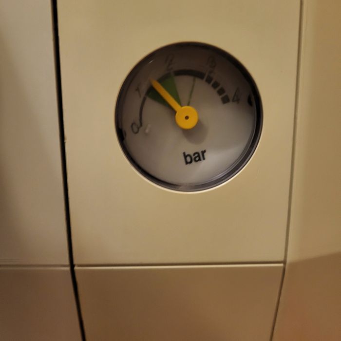 Centrala termica Junkers Bosh 42 kw condensatie, pompe Grundfos