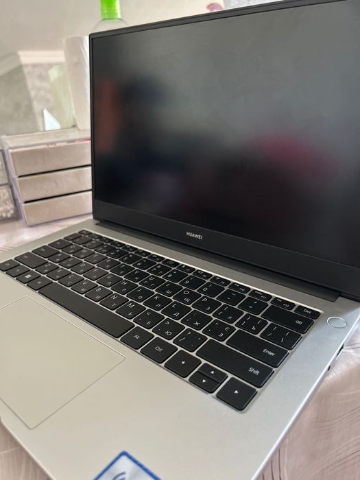 Huawei MateBook D 14