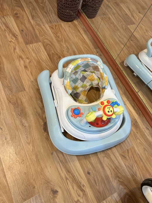 Продам ходунки детские