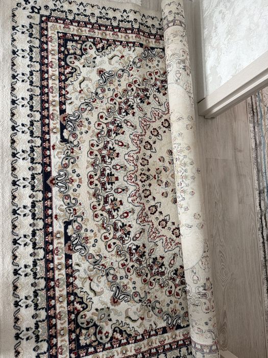 Продам ковер 2*3