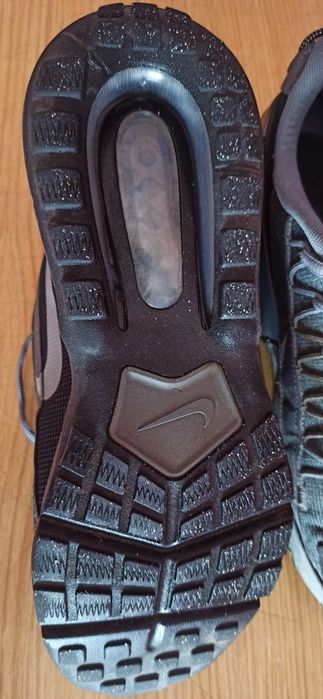 Nike AIR Max Pulse Roam 44N