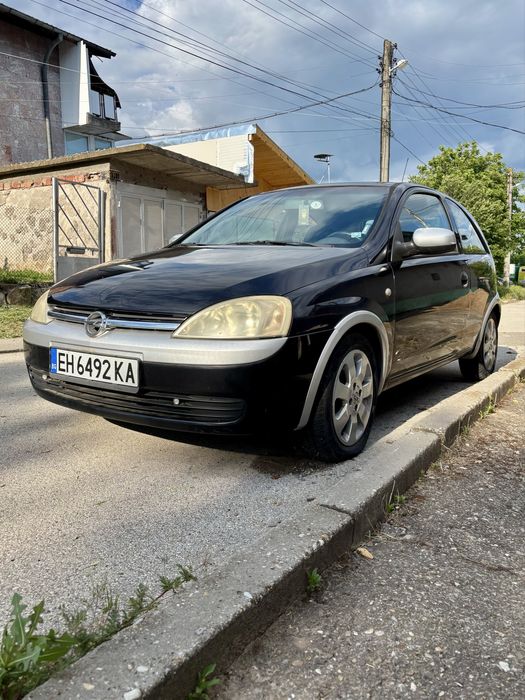 Opel Corsa 1.2 -75 кс .
