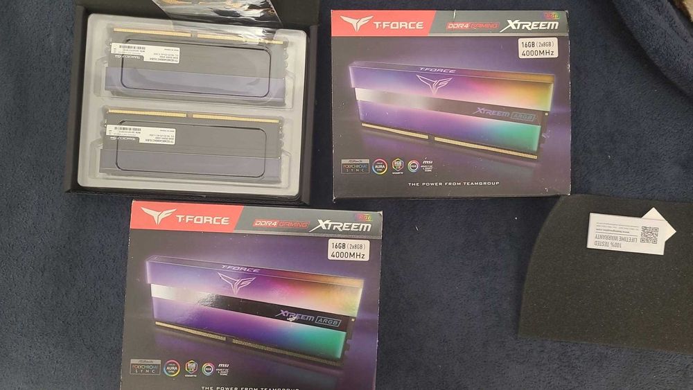 32 gb ram 4000 mhz t-force extrem , rgb (4*8gb) ca noi , la cutie