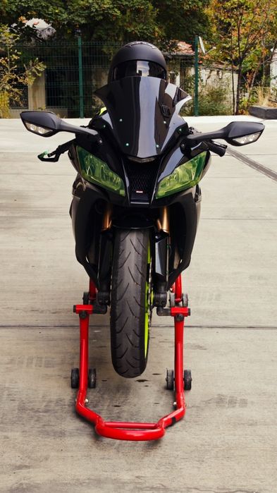 Kawasaki ninja zx10r