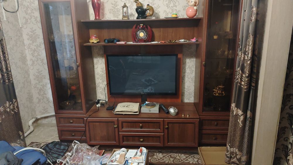 Продам шкаф горка