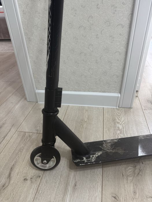 Самокат трюковой