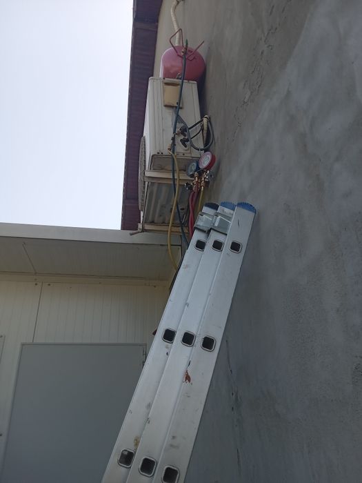 Incarcare freon AC