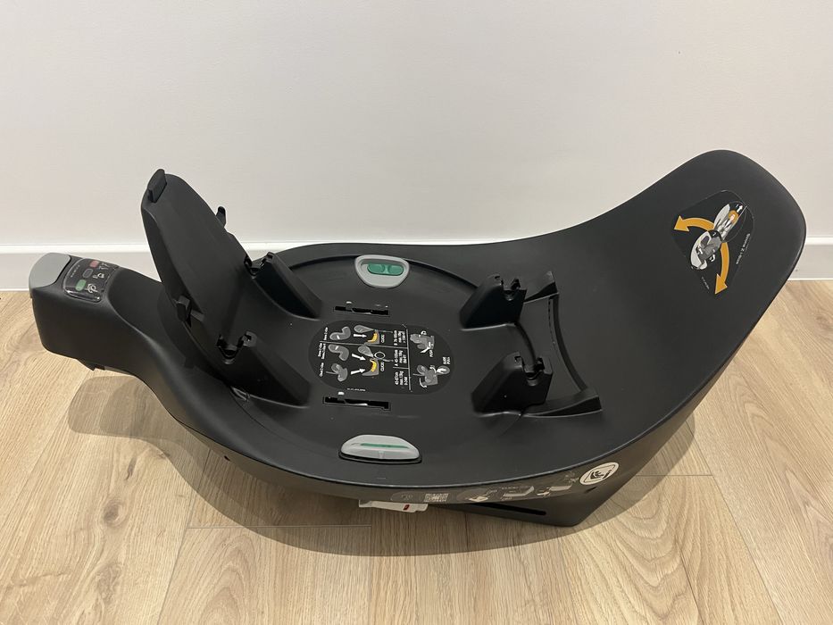 Scoica auto Cybex Platimum Gray + Baza Cybex Z i-size universal ISOFIX