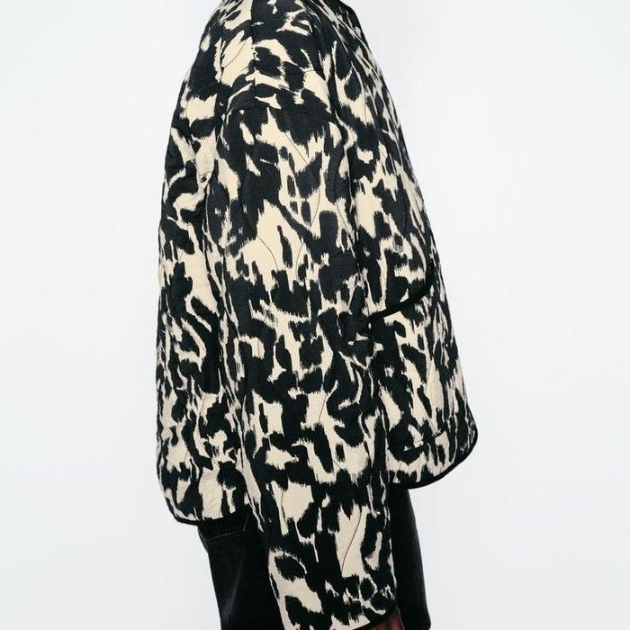 Продам курточку под Зара