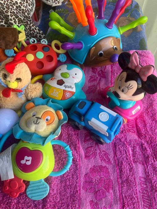 Продам детские игрушки
