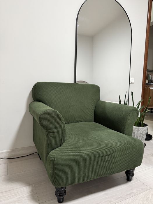 Продается Кресло