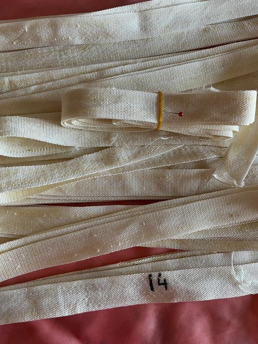 Продам тесьму прочную