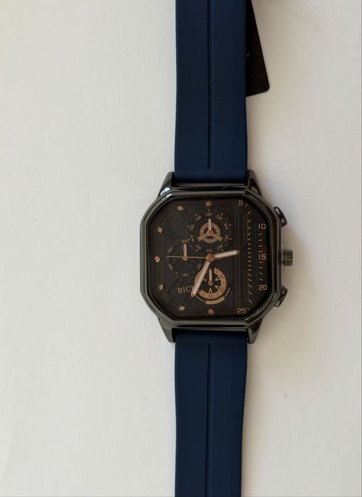 Новые часы от RICK