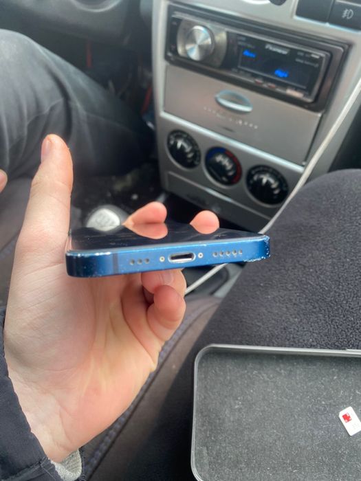 Iphone 12, хорошее состояние
