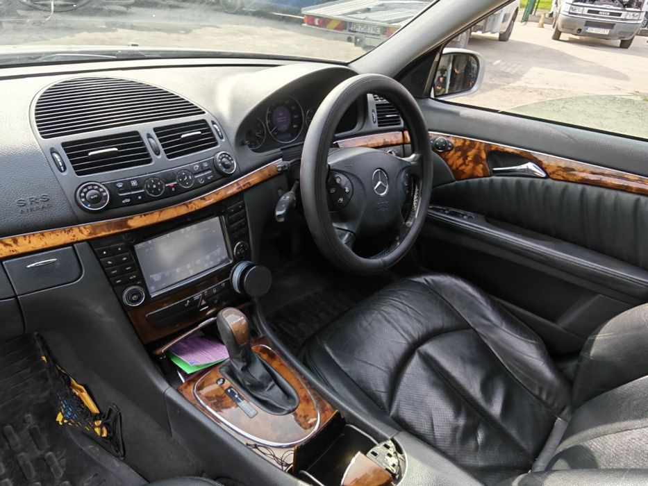 Mercedes E320 CDI  На части
