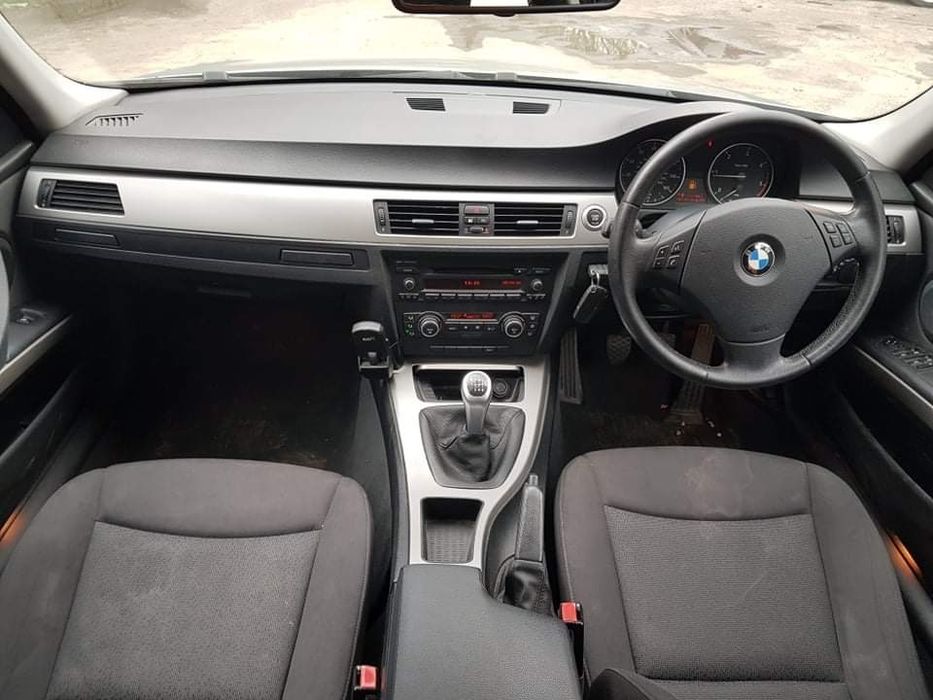 BMW E91 320d 177кс ръчка НА ЧАСТИ!