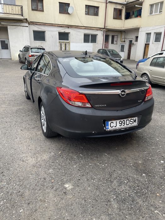 Opel insignia 2.0d