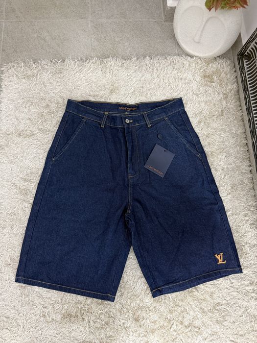 Blugi scurti Louis Vuitton colectie noua vara 2026