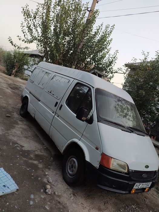 Ford tranzit 1992-yil furgun